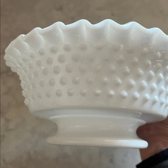 Vintage Hobnail Milk Glass Pedestal Ruffled Fruit Bowl 8” - Picture 4 of 4